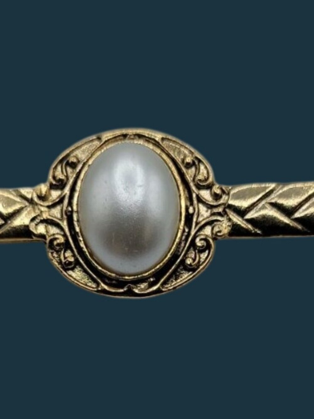 Vintage 1983 Danecraft Lasting Memory Collection Bar Brooch Chevron Pattern 3.25 - Picture 4 of 11